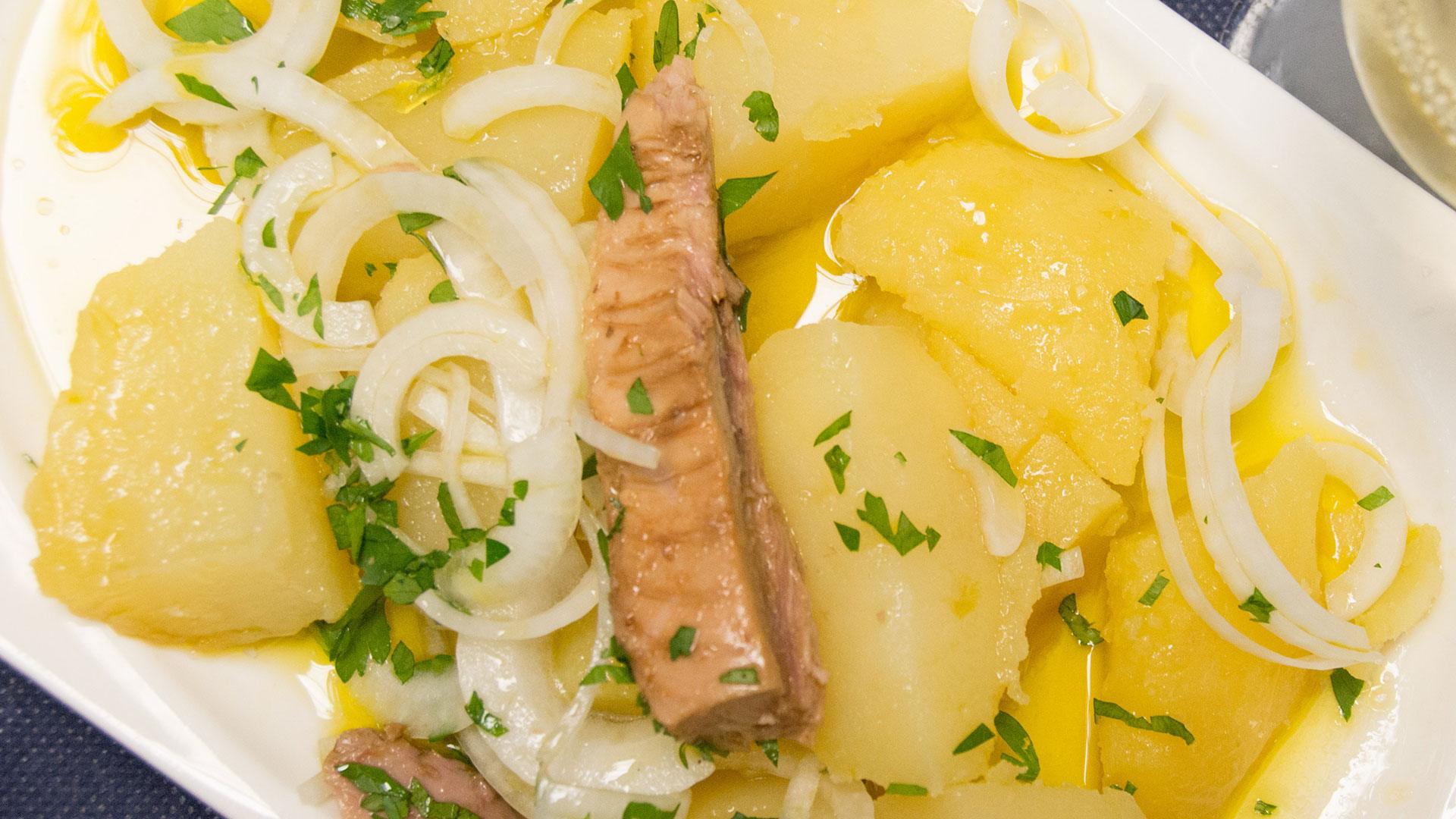Papas aliñadas con melva
